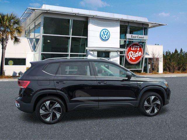 new 2024 Volkswagen Taos car