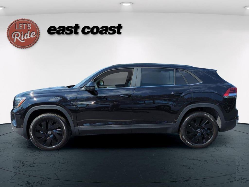new 2025 Volkswagen Atlas Cross Sport car, priced at $39,541