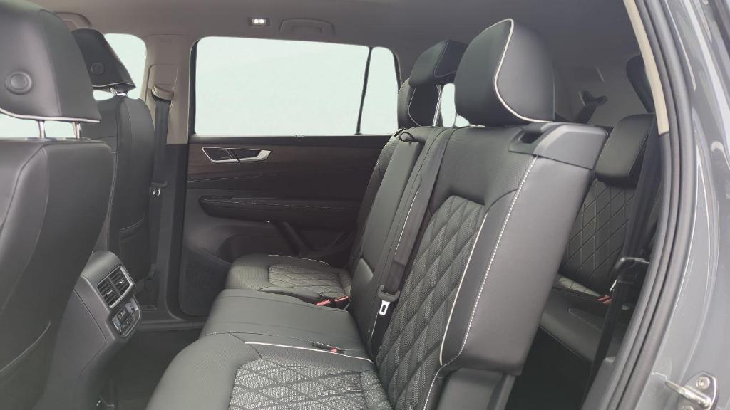 new 2026 Volkswagen Atlas car