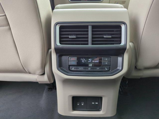 new 2025 Volkswagen Atlas car, priced at $51,769