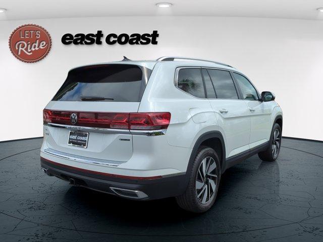 new 2025 Volkswagen Atlas car, priced at $51,769