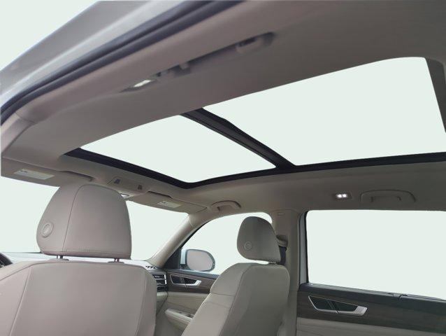new 2025 Volkswagen Atlas car, priced at $51,769