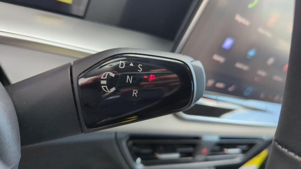 new 2025 Volkswagen Tiguan car, priced at $36,262