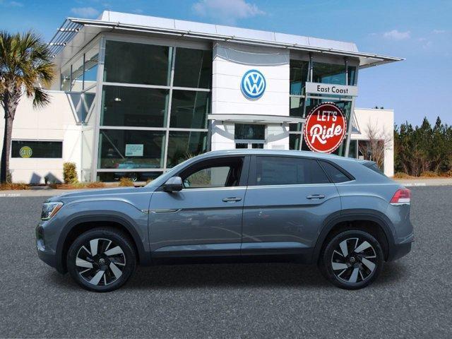 new 2024 Volkswagen Atlas Cross Sport car