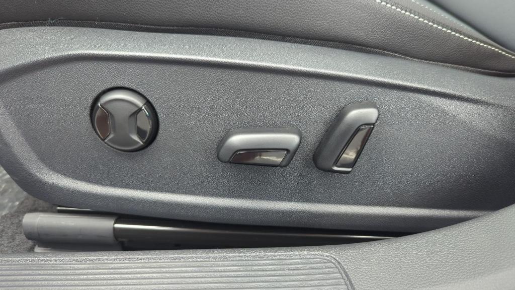 new 2025 Volkswagen Jetta car, priced at $27,334