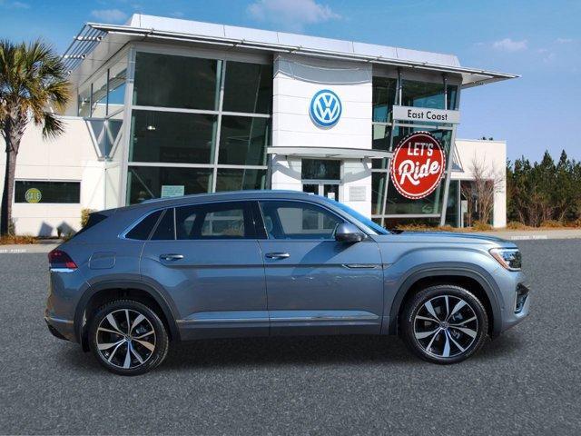 new 2024 Volkswagen Atlas Cross Sport car