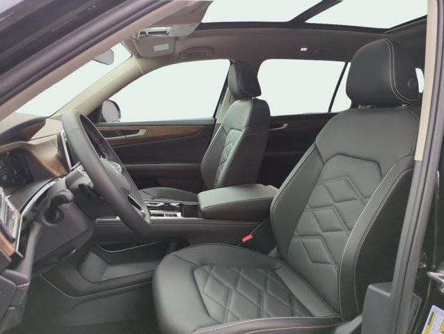 new 2025 Volkswagen Atlas car, priced at $46,666