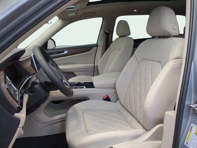 new 2025 Volkswagen Atlas car