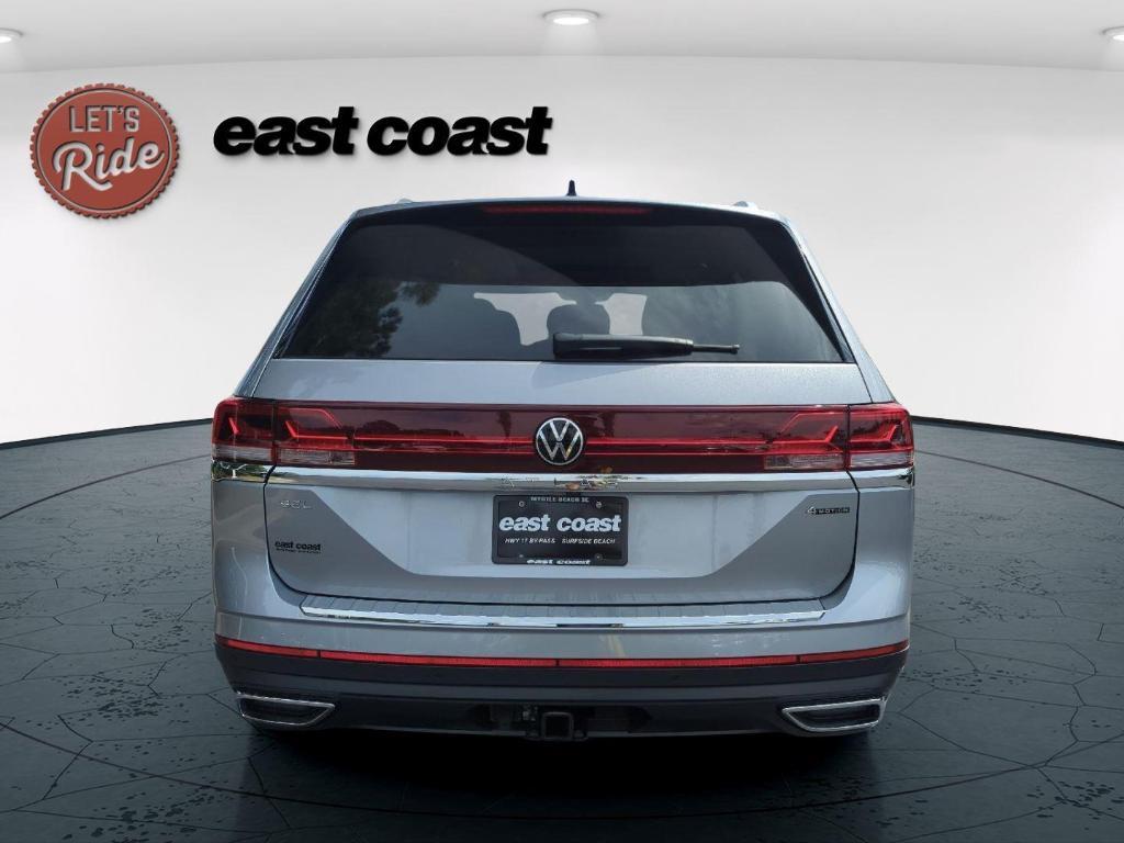 new 2026 Volkswagen Atlas car, priced at $51,886