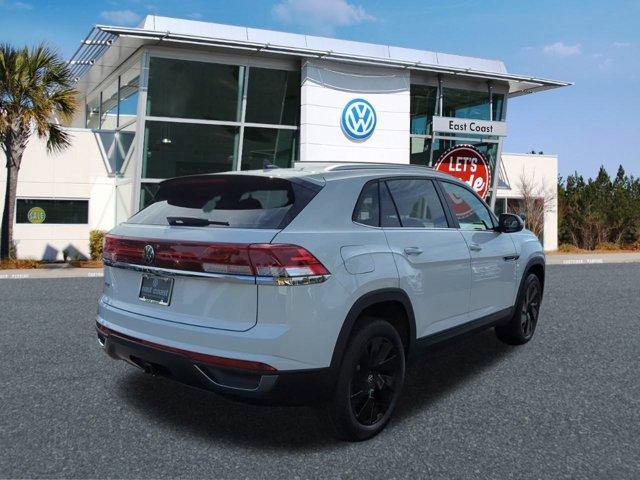 new 2025 Volkswagen Atlas Cross Sport car