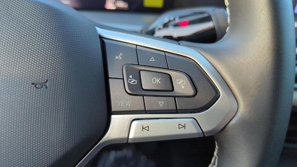 new 2025 Volkswagen Tiguan car, priced at $31,991