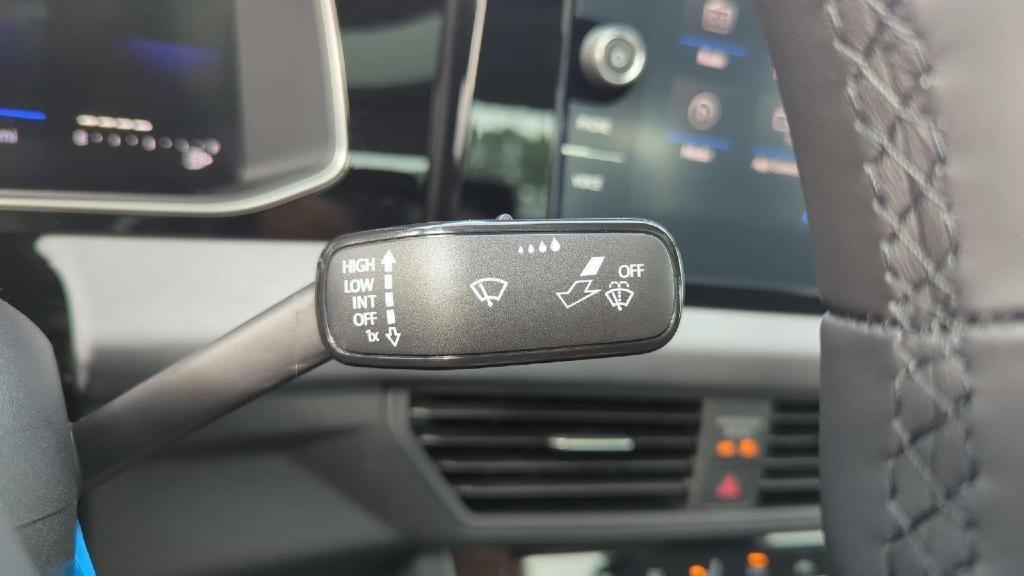new 2025 Volkswagen Jetta car, priced at $27,163