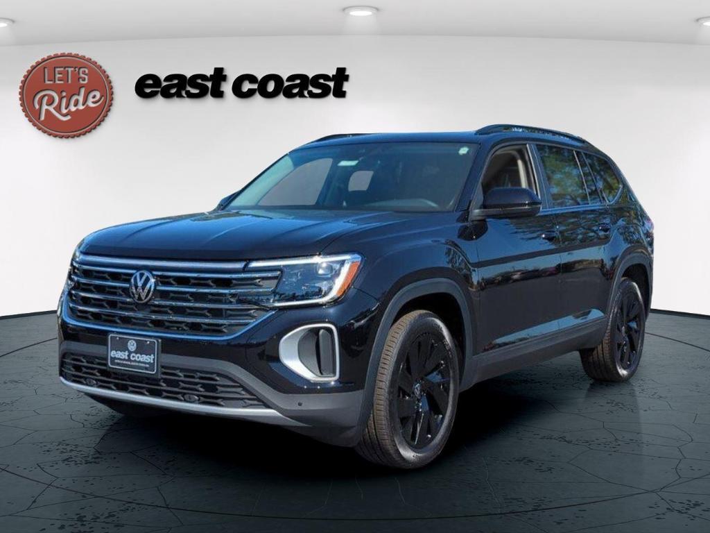 new 2025 Volkswagen Atlas car, priced at $42,718