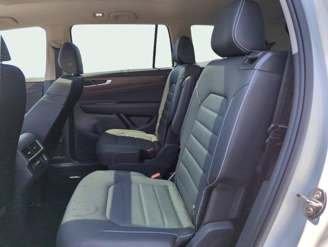 new 2025 Volkswagen Atlas car, priced at $51,665