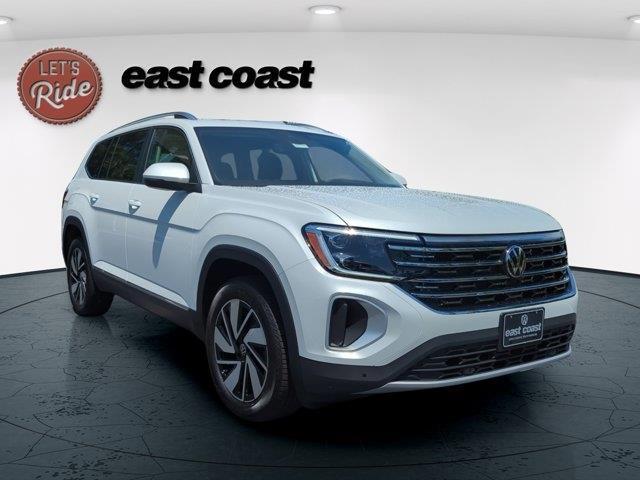 new 2025 Volkswagen Atlas car, priced at $51,665