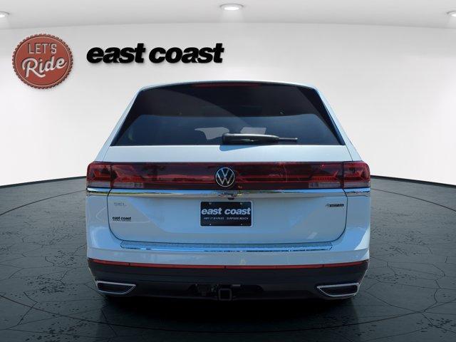 new 2025 Volkswagen Atlas car, priced at $51,665