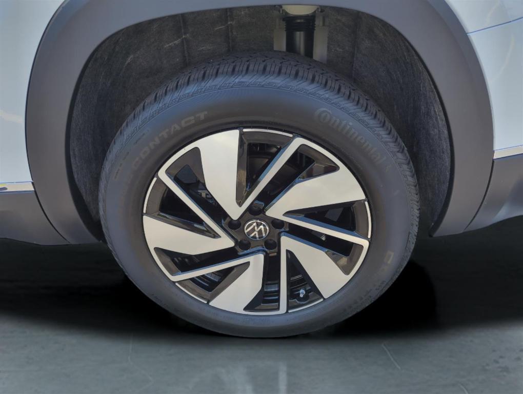 new 2025 Volkswagen Atlas car, priced at $46,415