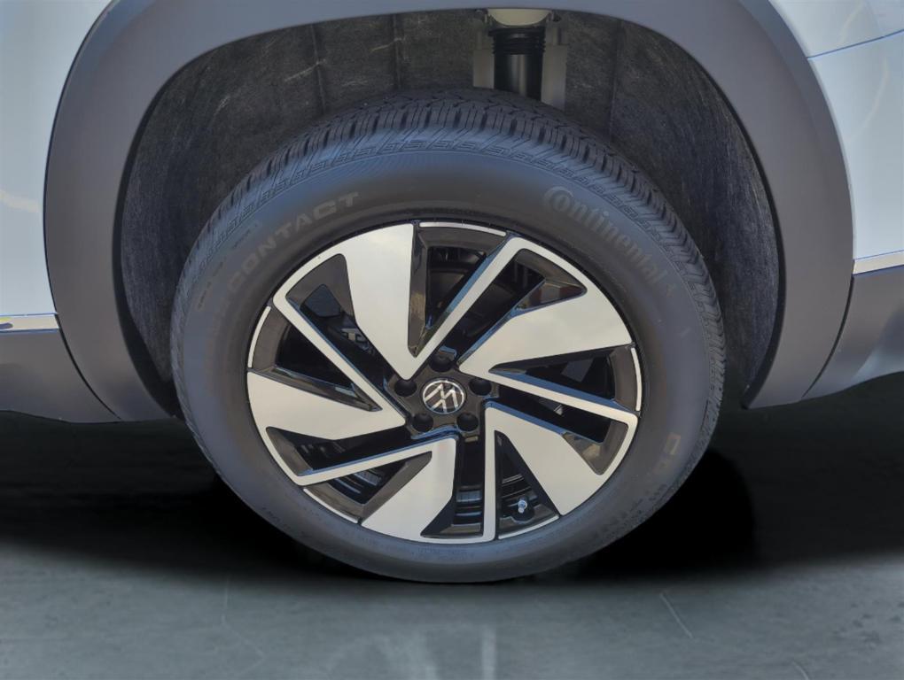 new 2025 Volkswagen Atlas car, priced at $46,665
