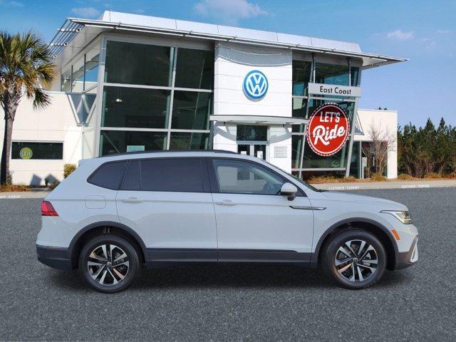 new 2024 Volkswagen Tiguan car