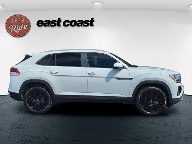 new 2025 Volkswagen Atlas Cross Sport car, priced at $45,741