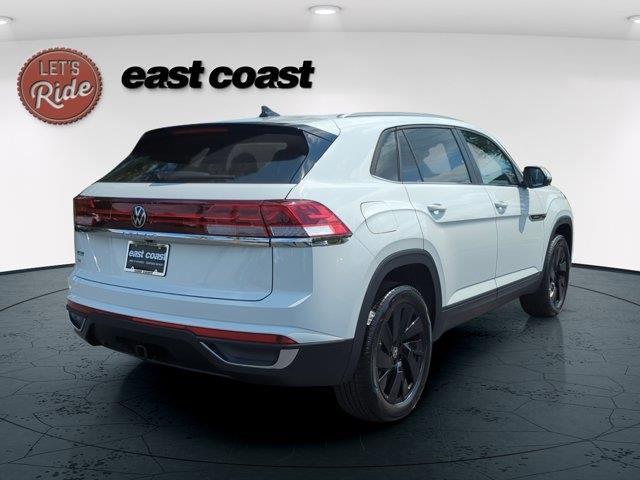 new 2025 Volkswagen Atlas Cross Sport car, priced at $45,741