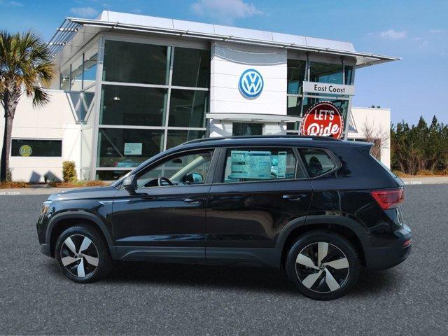 new 2024 Volkswagen Taos car