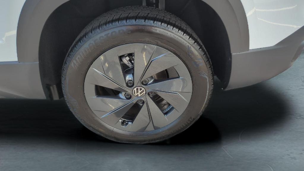 new 2025 Volkswagen Taos car, priced at $26,188