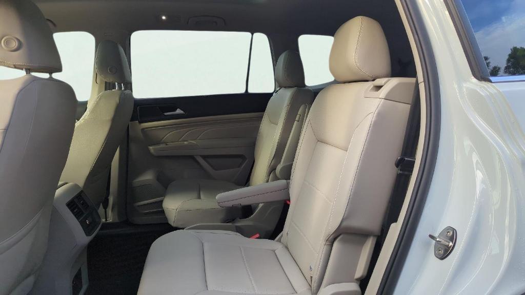 used 2021 Volkswagen Atlas car, priced at $32,000
