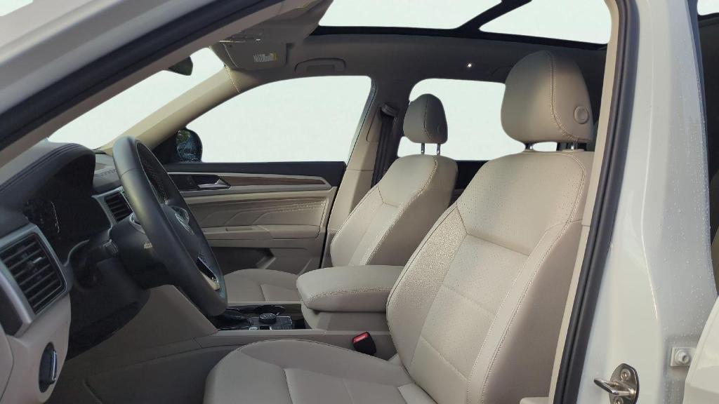 used 2021 Volkswagen Atlas car, priced at $32,000