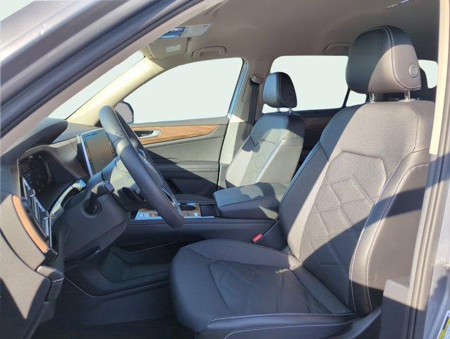 used 2024 Volkswagen Atlas car, priced at $43,678