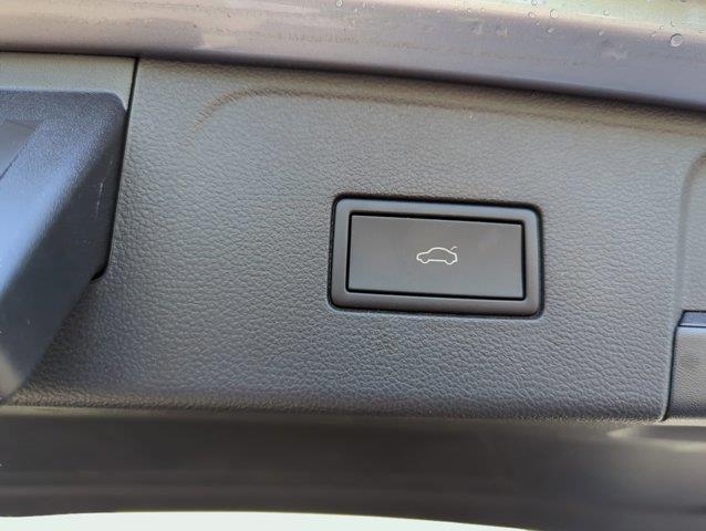 used 2024 Volkswagen Atlas car, priced at $41,500