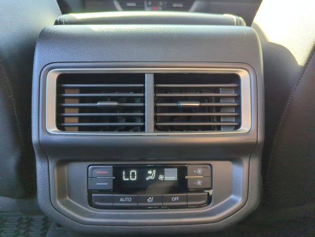 used 2024 Volkswagen Atlas car, priced at $43,678