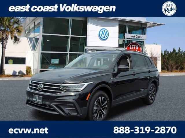 new 2024 Volkswagen Tiguan car, priced at $32,675