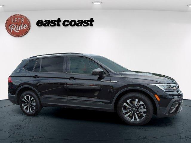 new 2024 Volkswagen Tiguan car, priced at $32,675