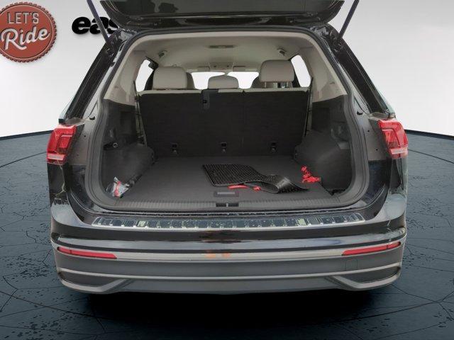 new 2024 Volkswagen Tiguan car, priced at $32,675