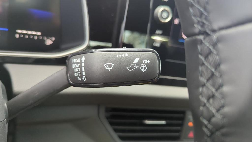 new 2025 Volkswagen Jetta car, priced at $24,589