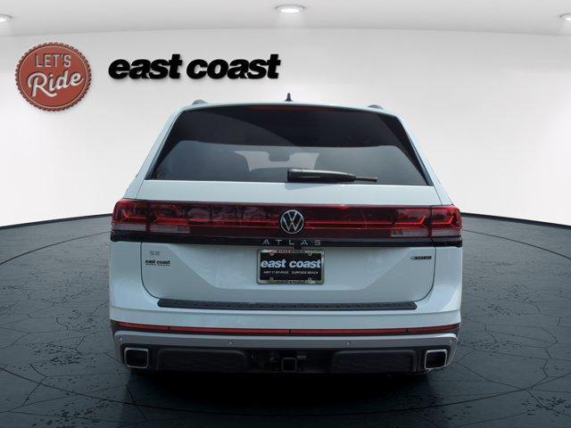 new 2025 Volkswagen Atlas car, priced at $49,366