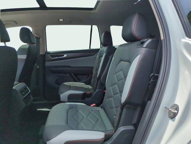 new 2025 Volkswagen Atlas car, priced at $49,366