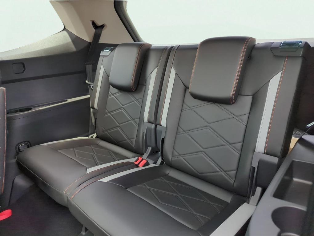 new 2025 Volkswagen Atlas car, priced at $43,366