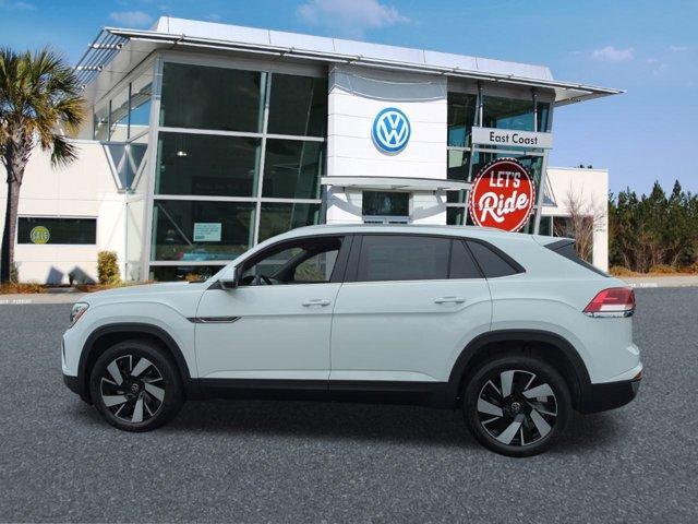 new 2024 Volkswagen Atlas Cross Sport car