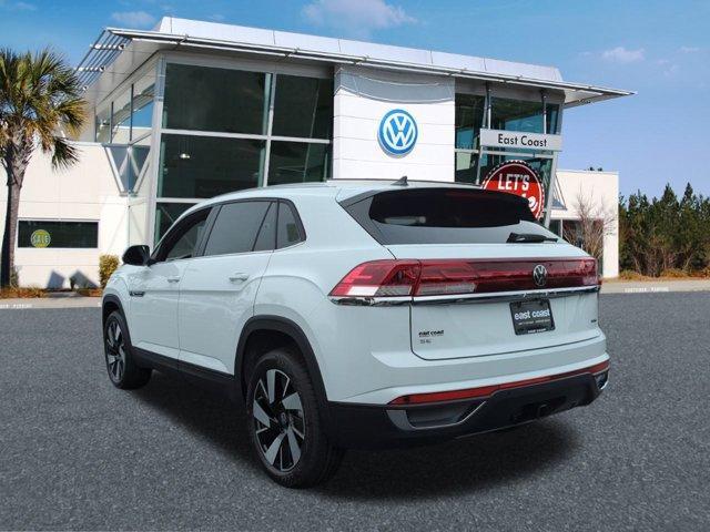 new 2024 Volkswagen Atlas Cross Sport car