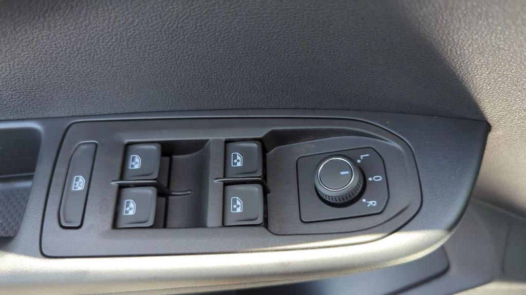 new 2025 Volkswagen Taos car, priced at $26,082