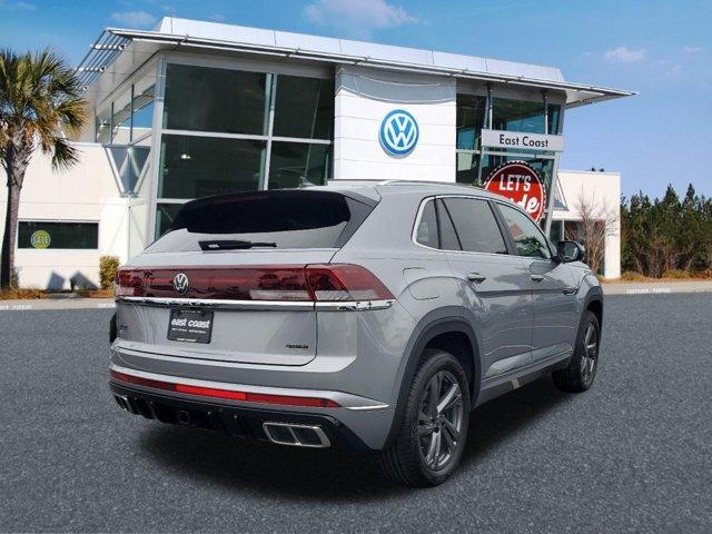 new 2024 Volkswagen Atlas Cross Sport car