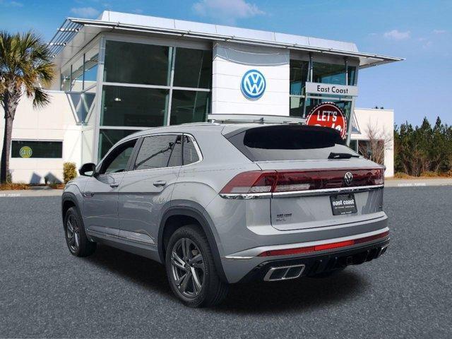 new 2024 Volkswagen Atlas Cross Sport car