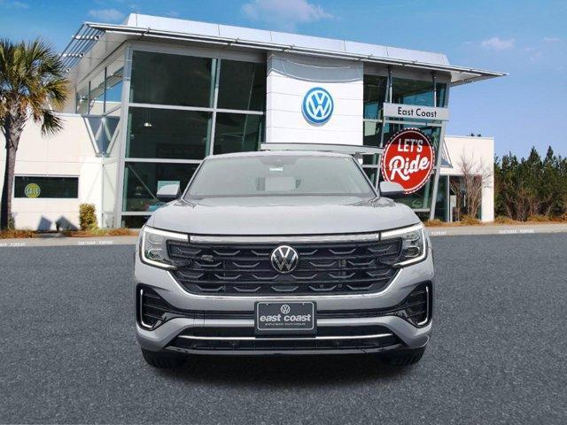 new 2024 Volkswagen Atlas Cross Sport car