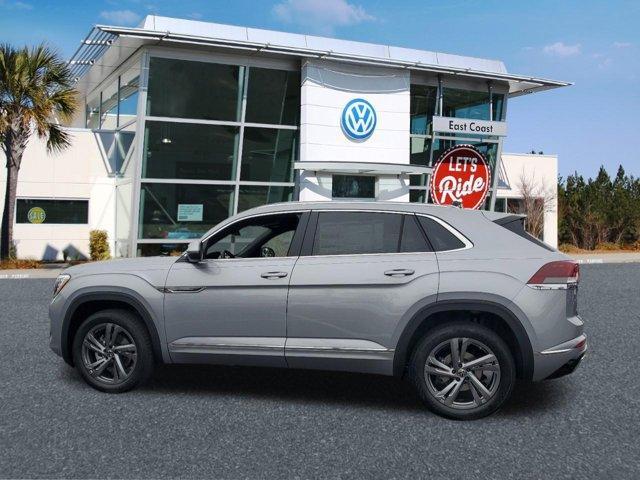 new 2024 Volkswagen Atlas Cross Sport car