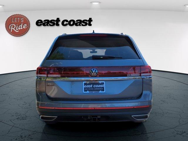 new 2024 Volkswagen Atlas car, priced at $45,796