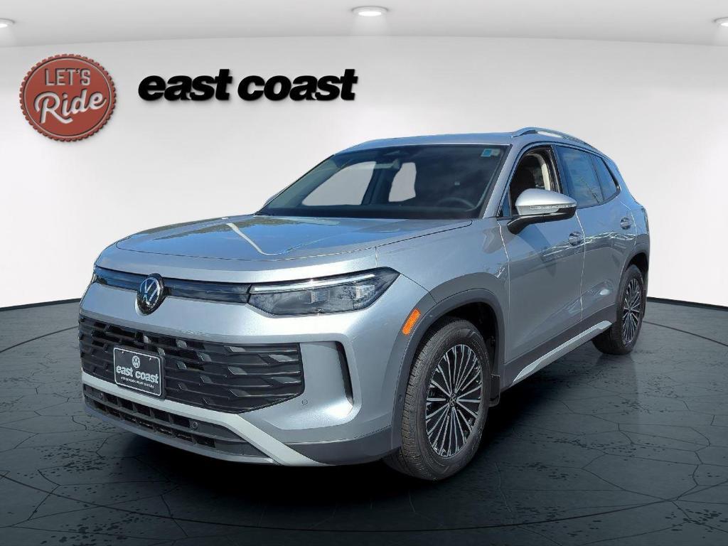 new 2025 Volkswagen Tiguan car, priced at $27,886
