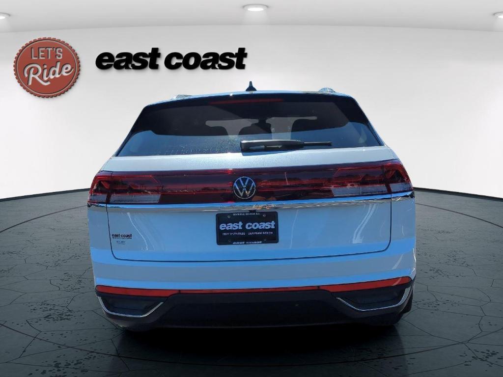 new 2026 Volkswagen Atlas Cross Sport car, priced at $39,483