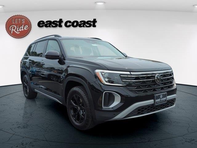 new 2025 Volkswagen Atlas car, priced at $49,479